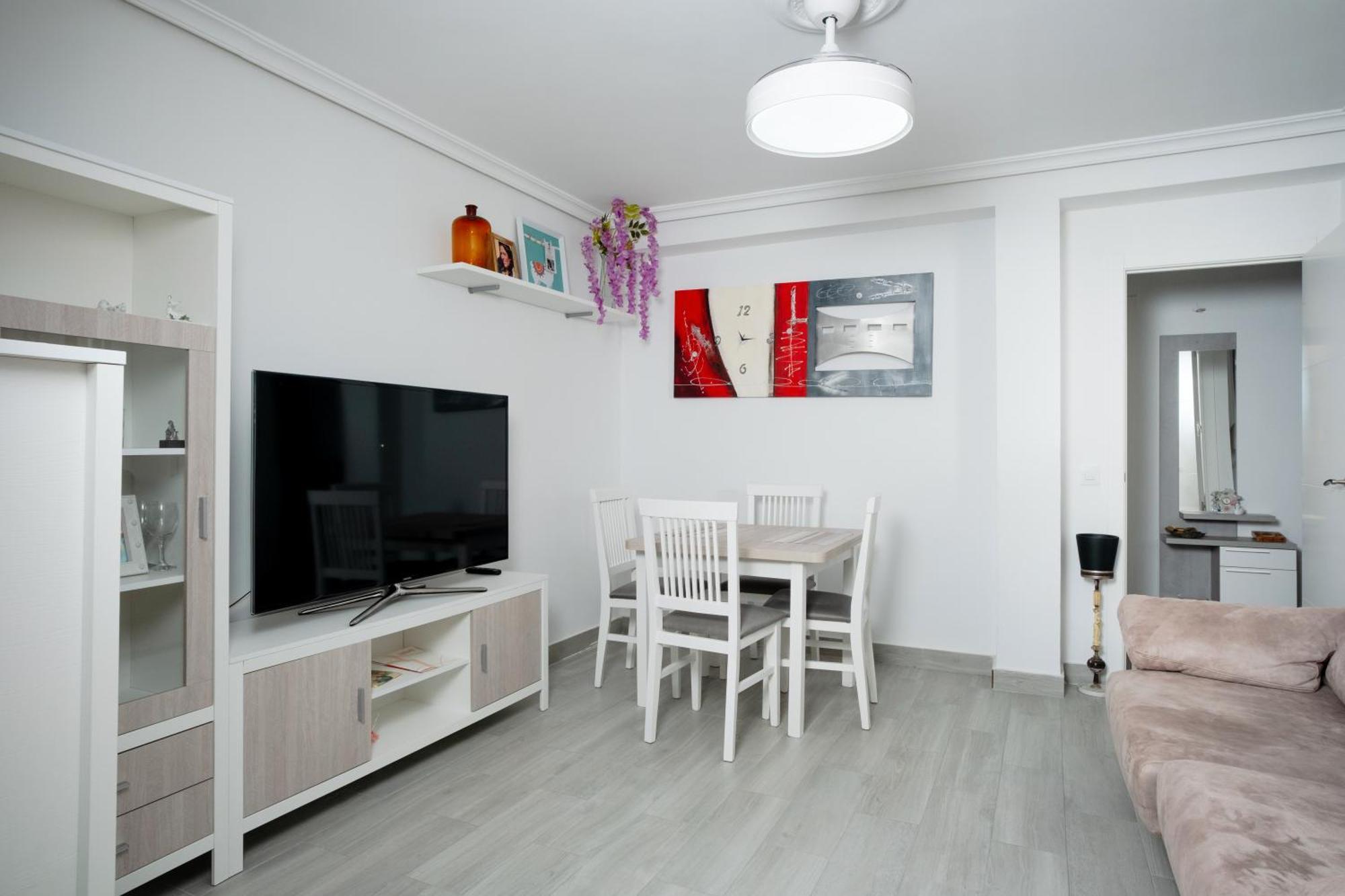 Piso En La Oliva Bien Comunicado Holiday home *