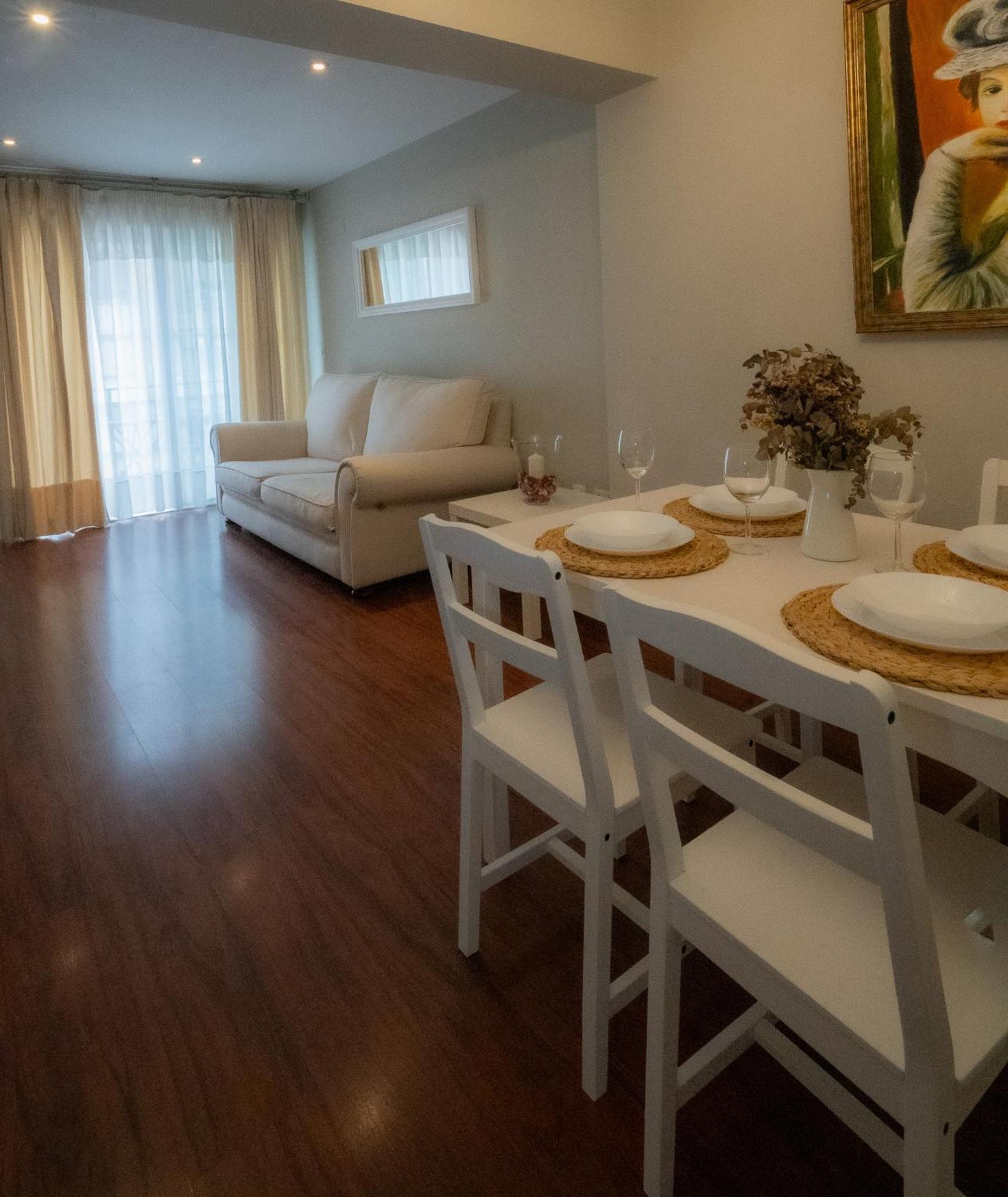 Night In Castilla Balcony Apartment