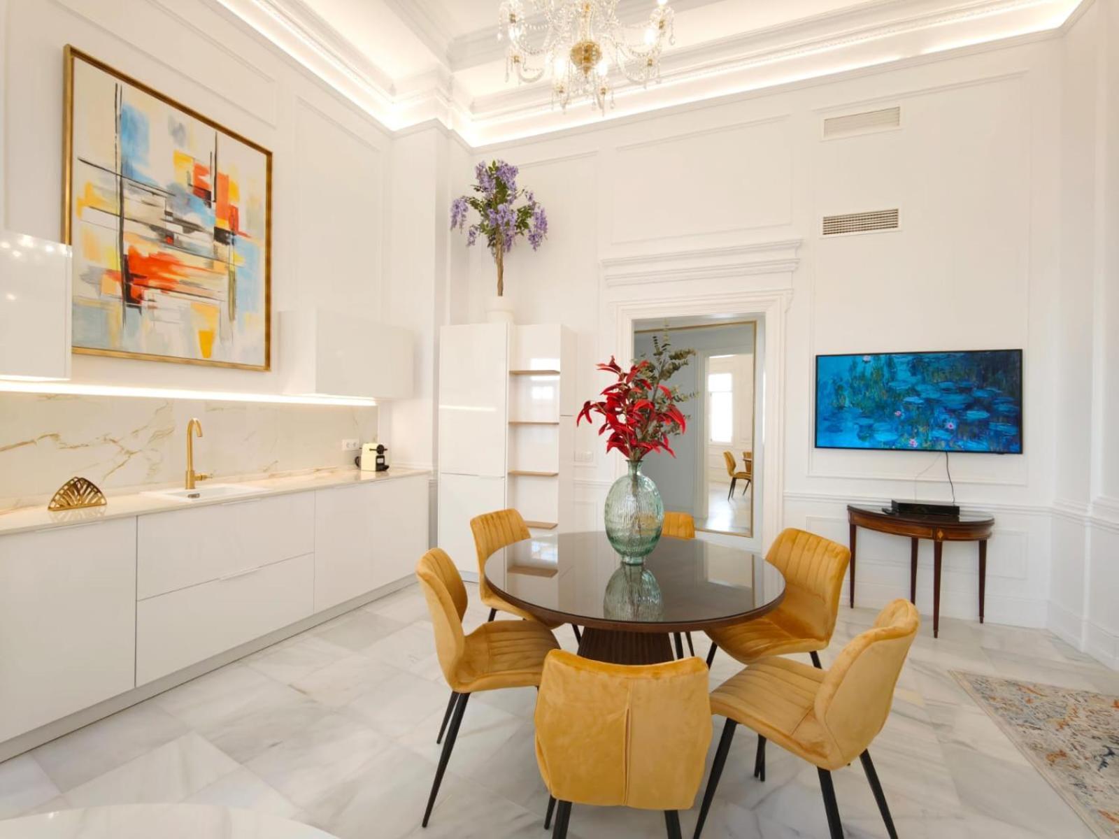Cathedral Luxury Apartment