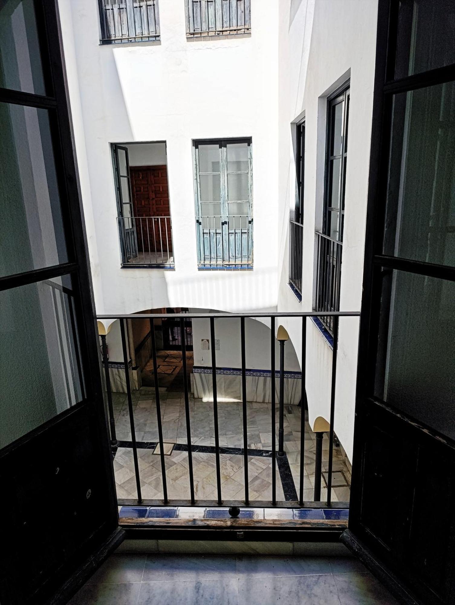 Serendib * Seville