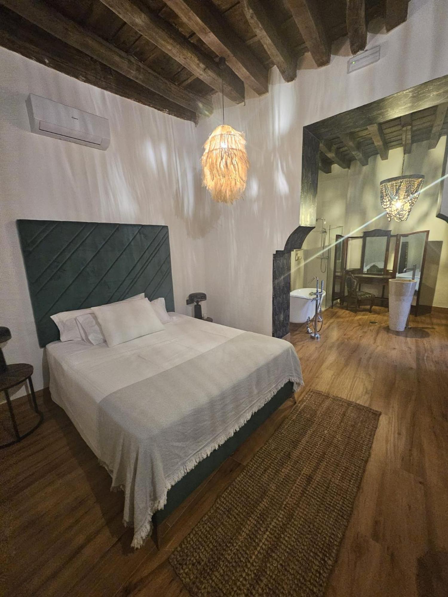Guest house Casa Senorial Piedrachica Seville