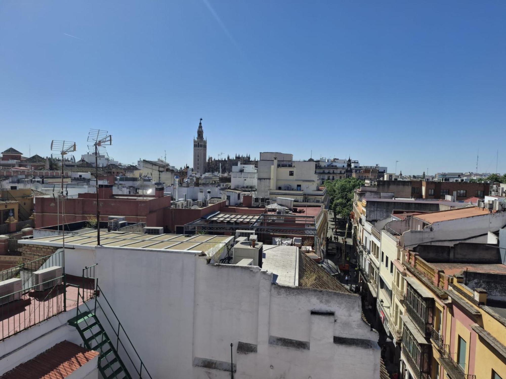 Atico Terraza Privada Tetuan Apartment Seville