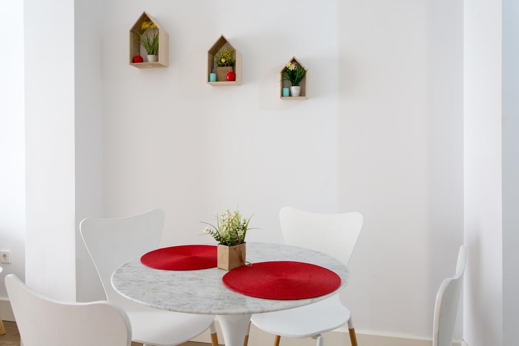 Mint Urban Suites Boho Chic Retreat * Seville