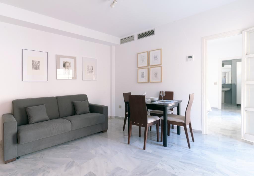 Aparbel Encarnacion - Jeronimo Hernandez Apartment *