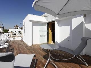 Boutique Holos 3* Seville