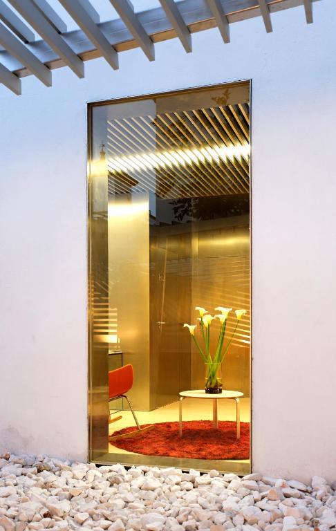 Boutique Holos Hotel Seville