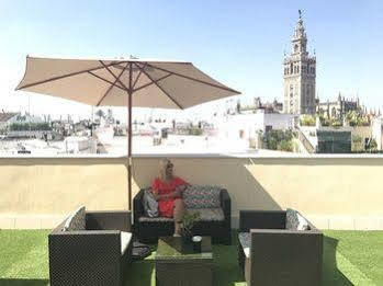 Q&q Cathedral 3* Seville