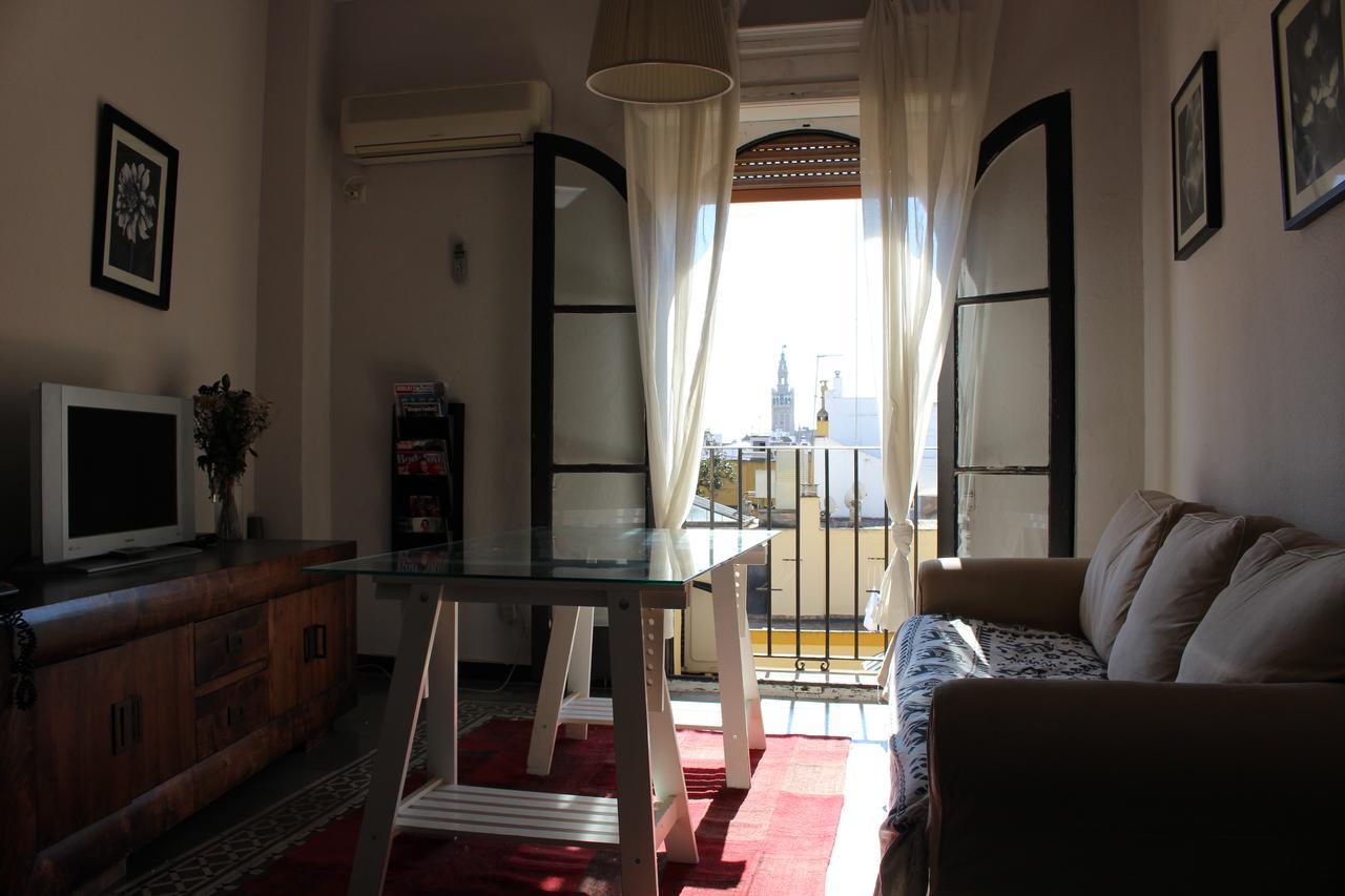 Apartamento La Campana * Seville