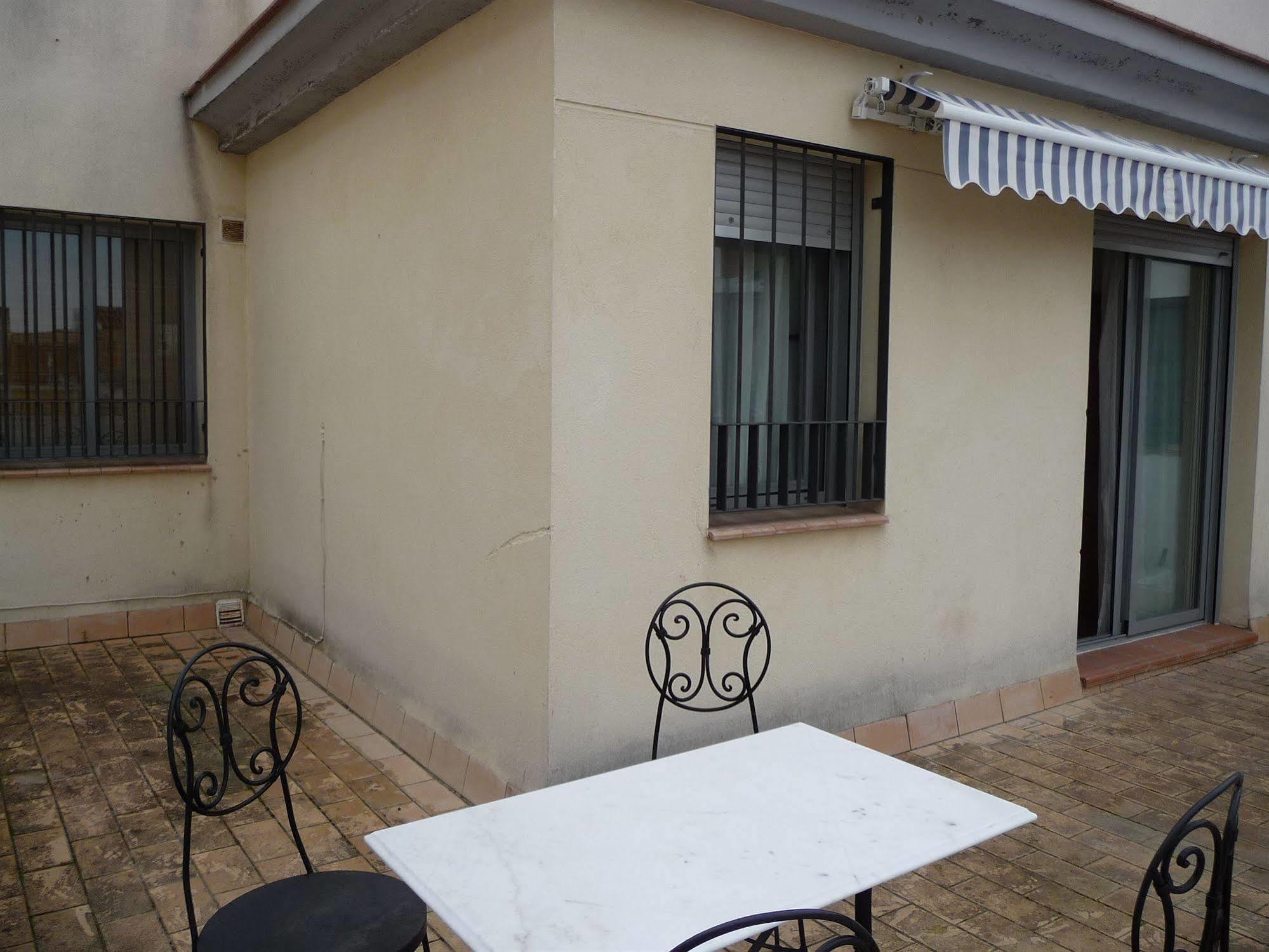 Turisticos La Encarnacion Apartment *