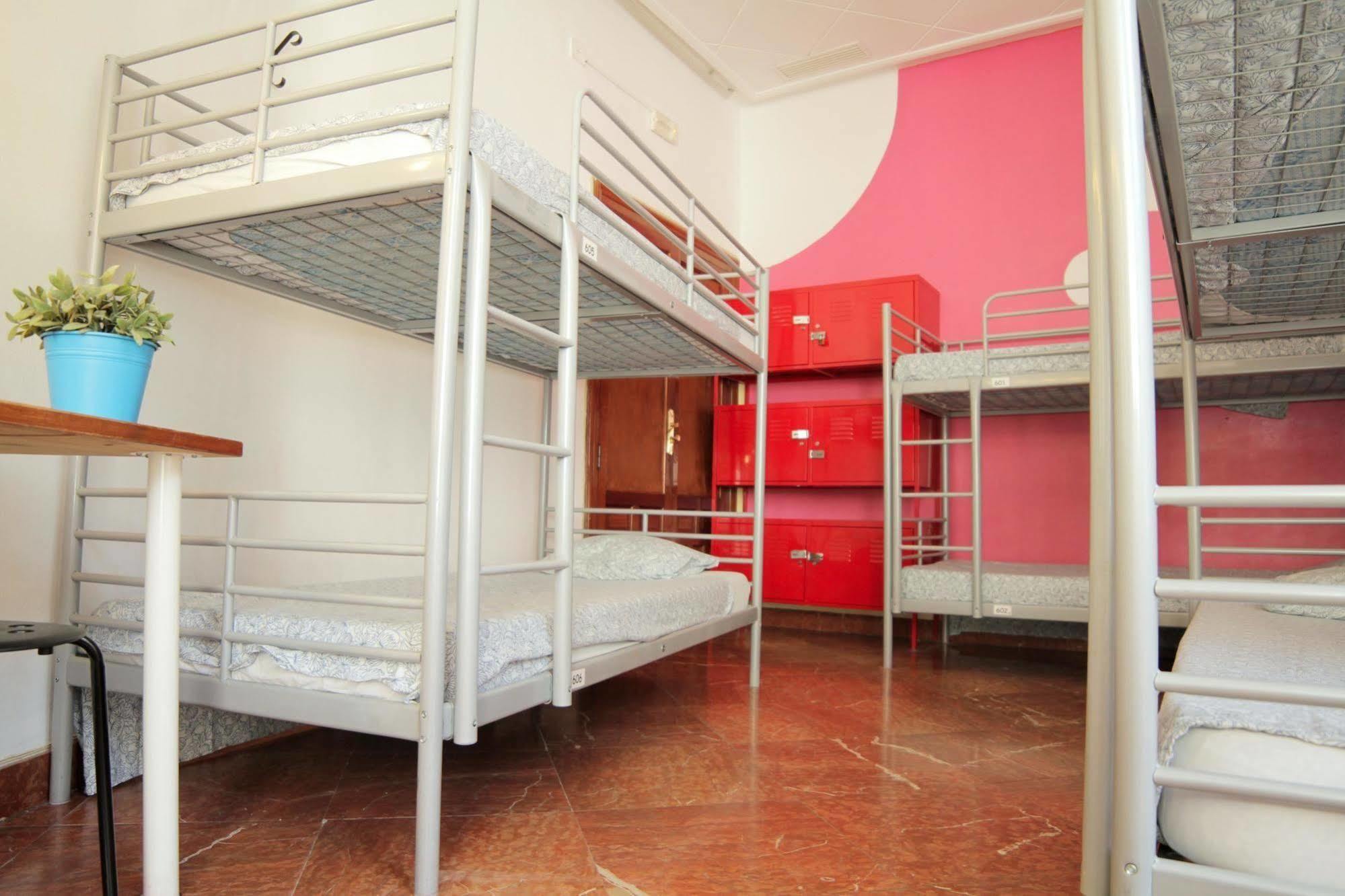 Isa Apartment