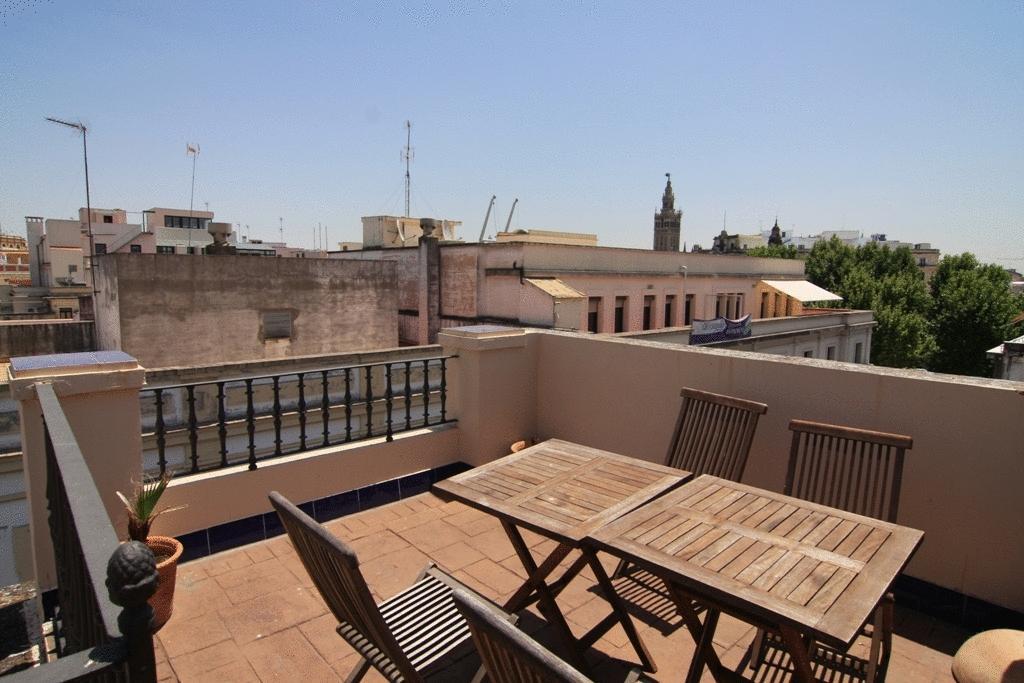 Hotel Plaza 3*