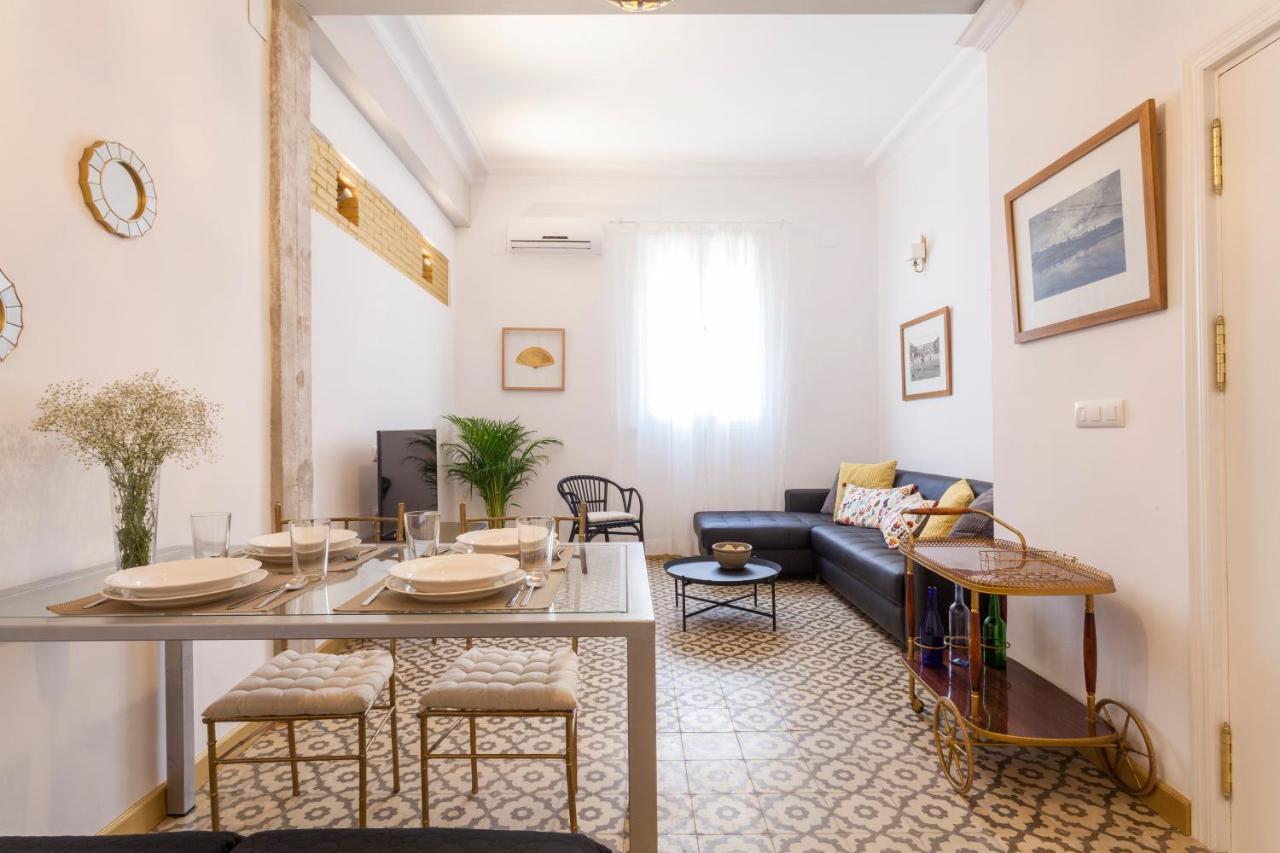 Moderno Centro Apartment *