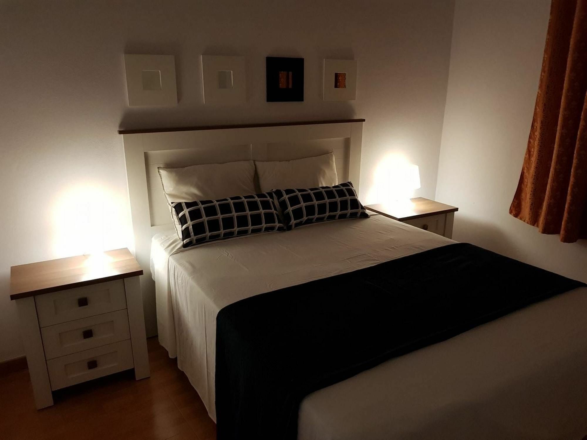 Apartment With 2 Bedrooms In Sevilla, With Wifi Seville