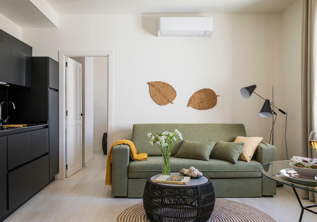 Apartment Santa Paula Pool & Luxury Seville