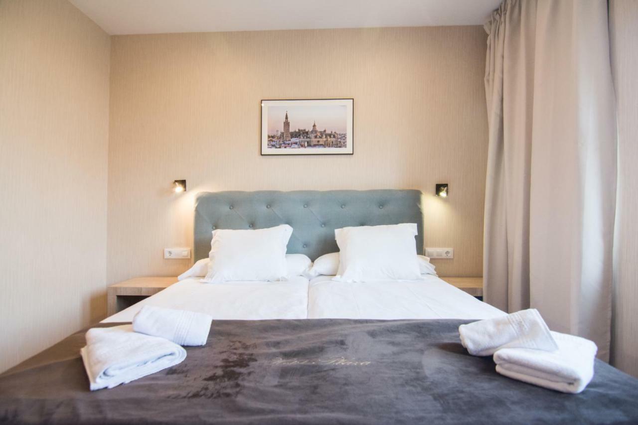 Plaza 3* Seville