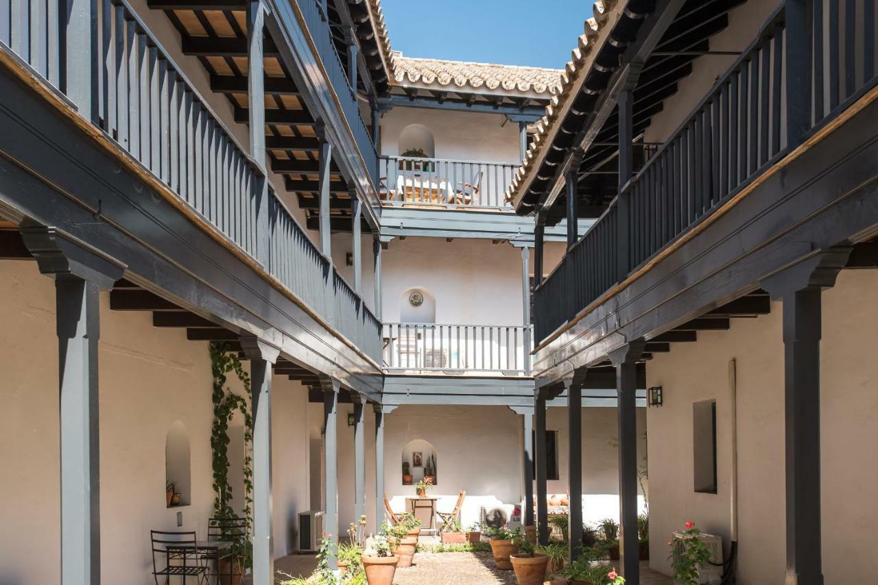 Oasis En El Centro De * Seville