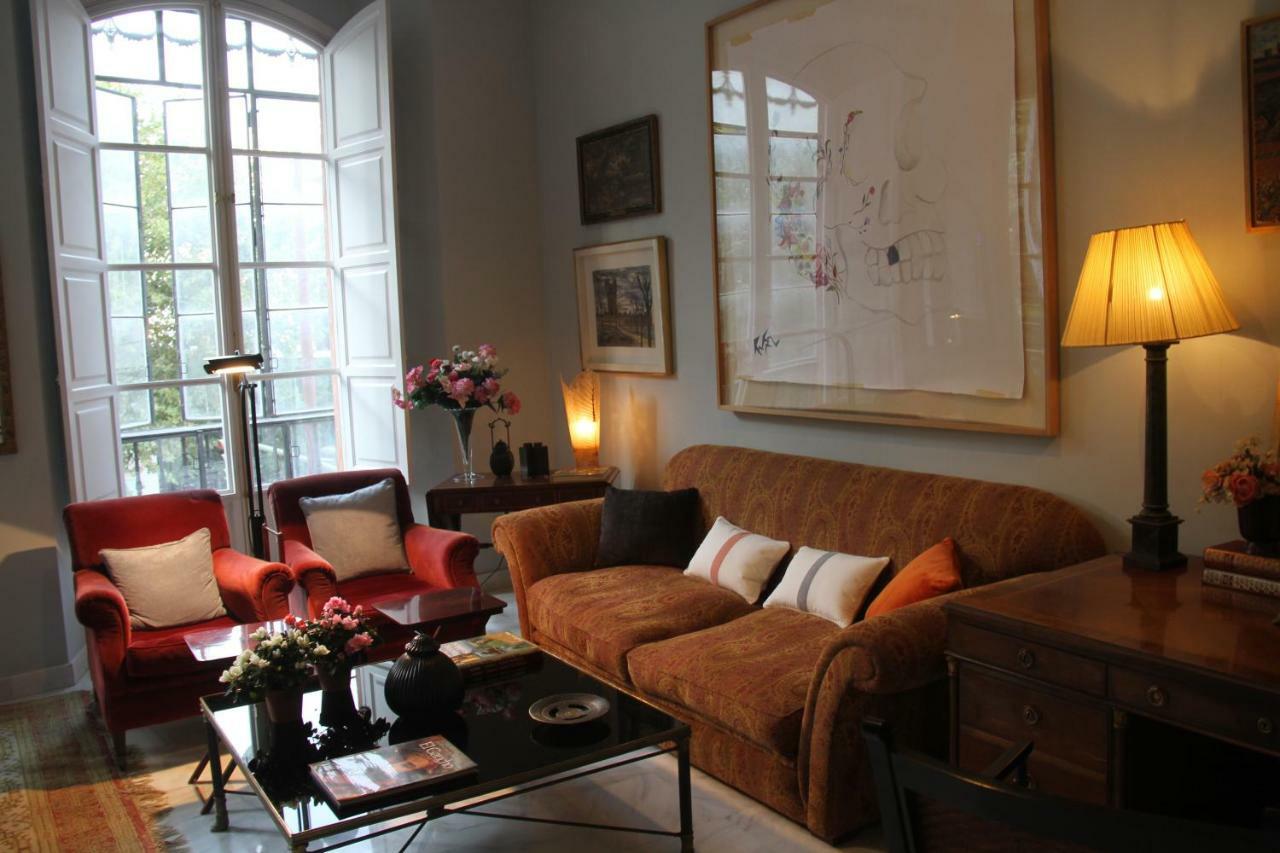 Luxurious 2 Bedroom Flat In A Historic Building * Seville