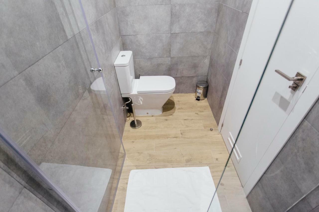One&lux Byron Apartment *