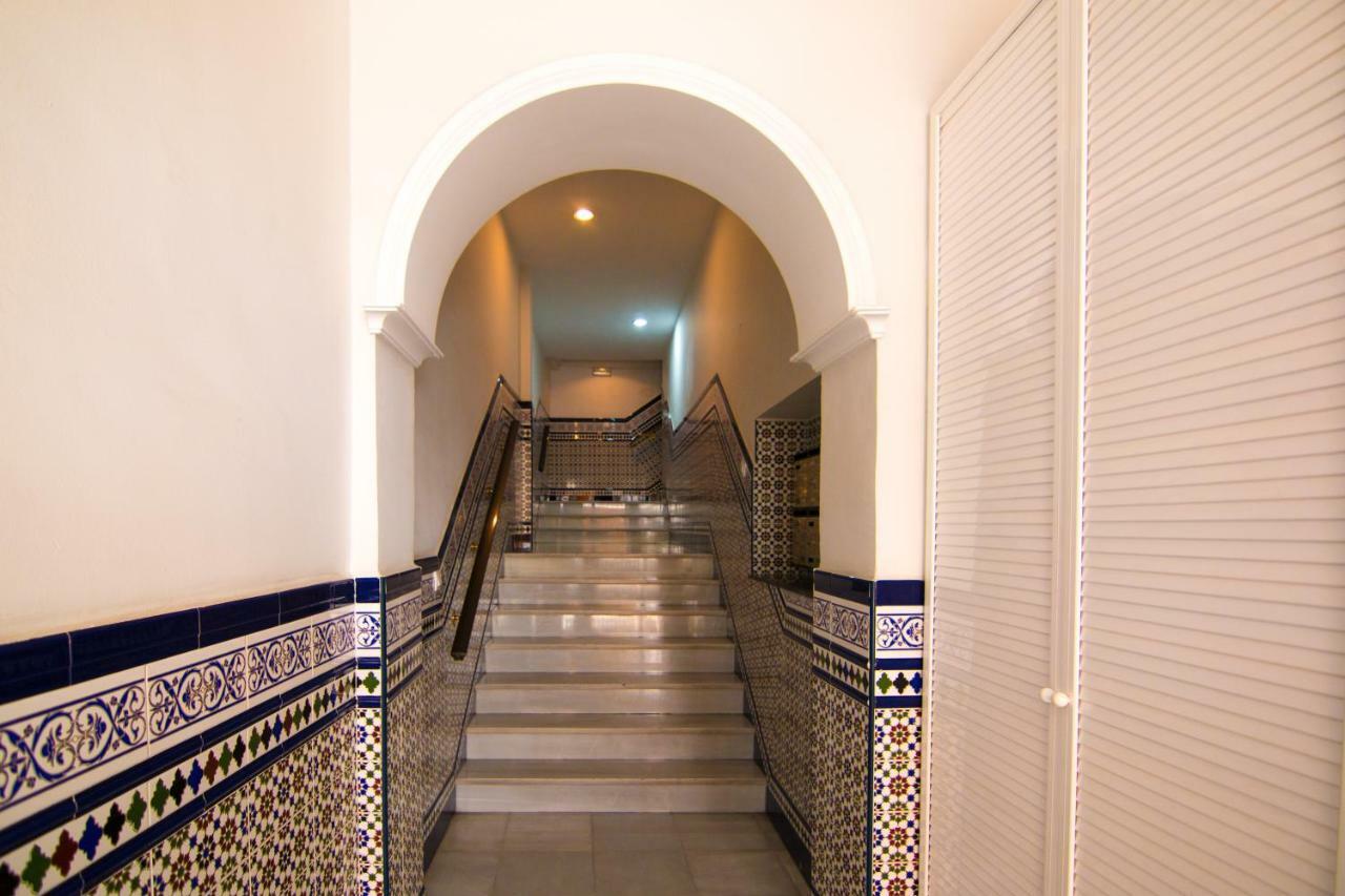 Utopia Alameda Apartment Seville