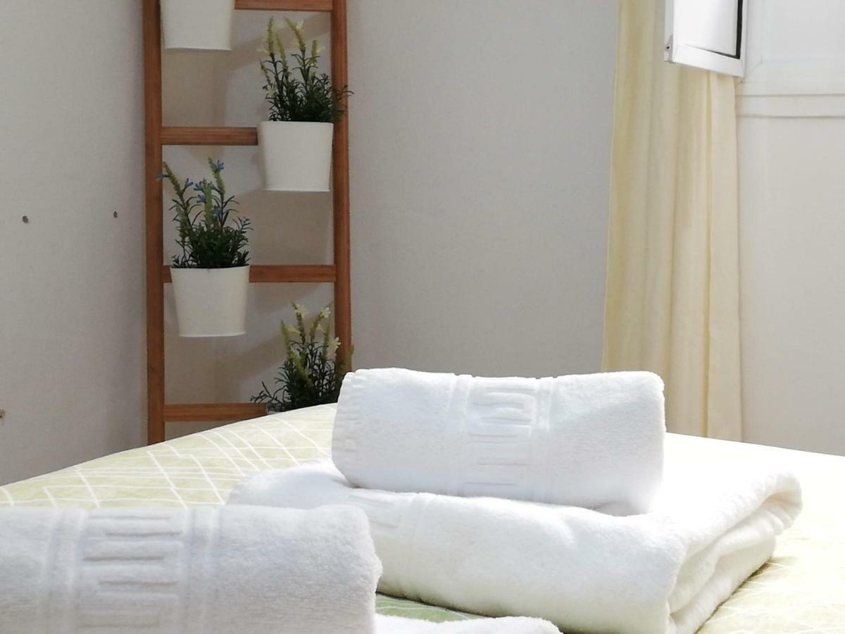 Apartment Apartamento Plaza Del Pozo Santo Seville
