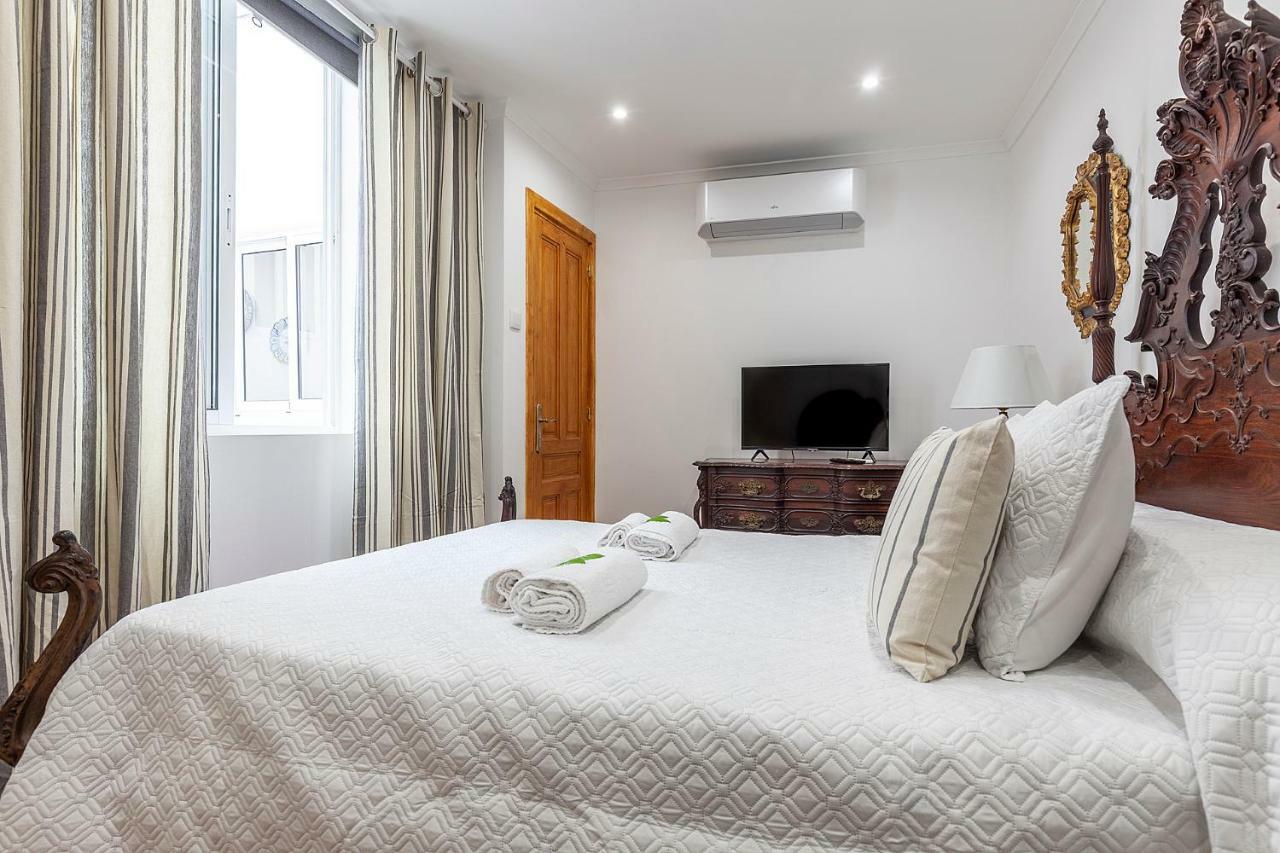 Apartment Casa De La Luz -elegante Casco Antiguo 5-hab-11px Seville