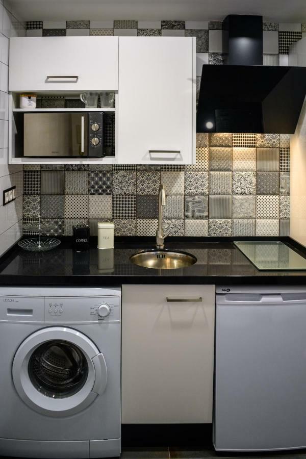 Estudio 10 Junto A La Campana Alameda Setas Apartment *