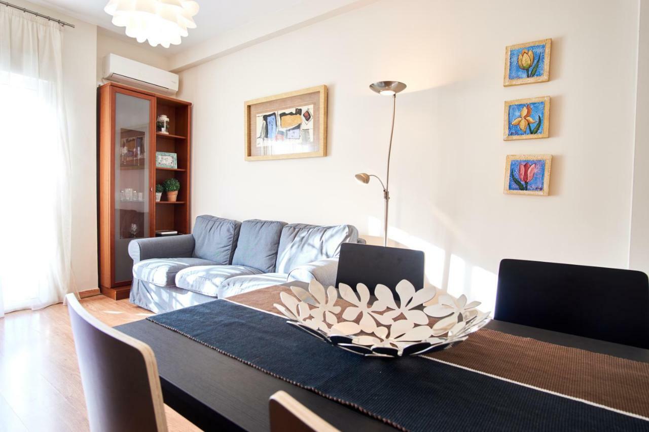 Apartment Resolana Walls Seville