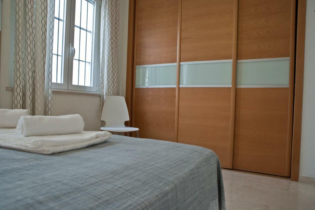 Apartment Triana, La Mas Autentica. Wifi A/c Seville