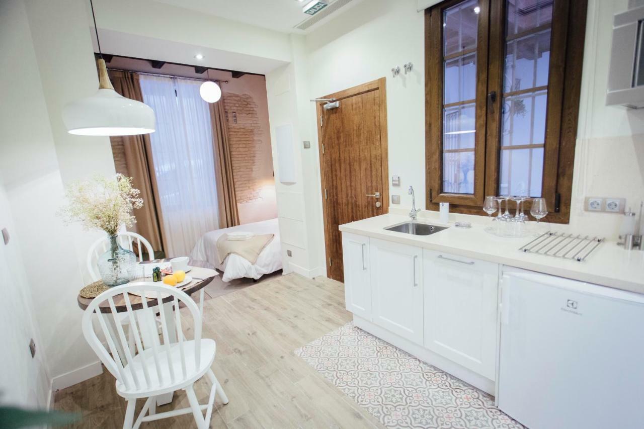 Apartment One&lux Byron Seville