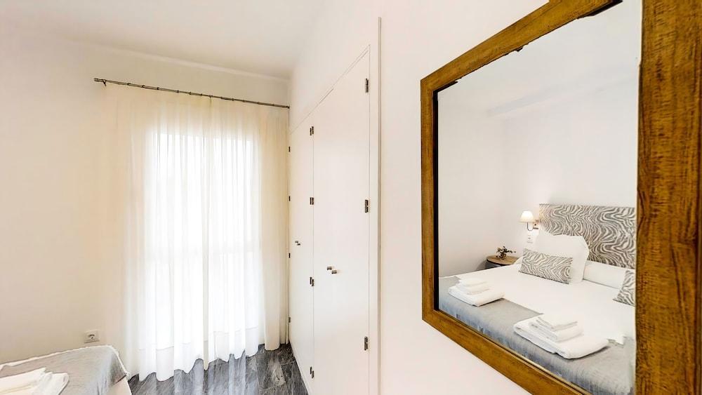Numa Jondo 3* Seville